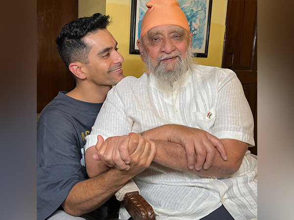 Angad Bedi shares unseen photos on father Bishan Singh Bedi's birthday