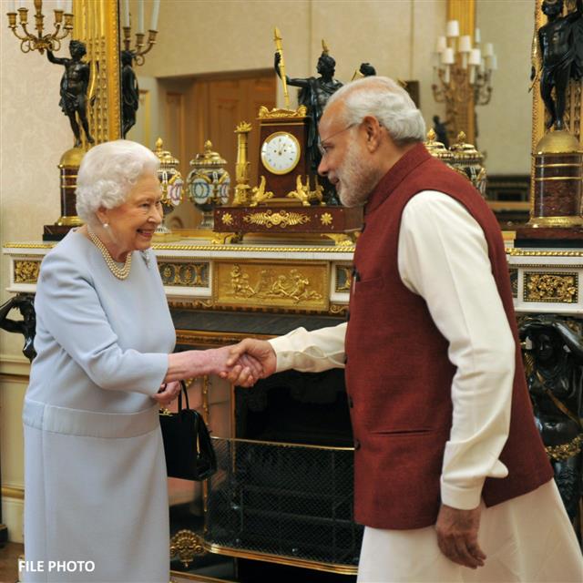 Stalwart of our times: PM Modi pays tribute to Queen Elizabeth