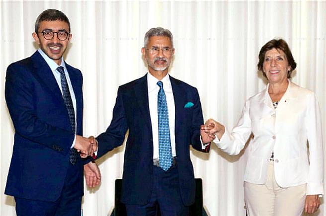India holds 1st trilateral meet with UAE, France