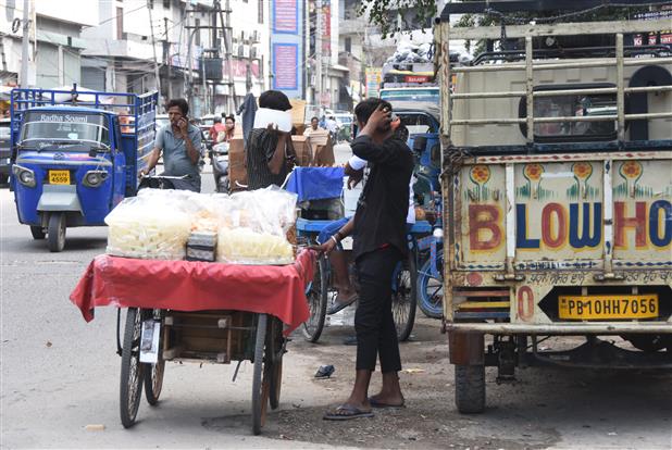 Encroachments turn roads into narrow lanes in Ludhiana city areas