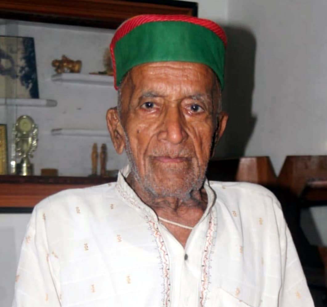 INA veteran Jaisi Ram cremated with state honours in Kangra district