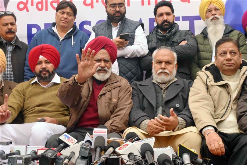 Supporters upset as Navjot Sidhu not granted remission on R-Day