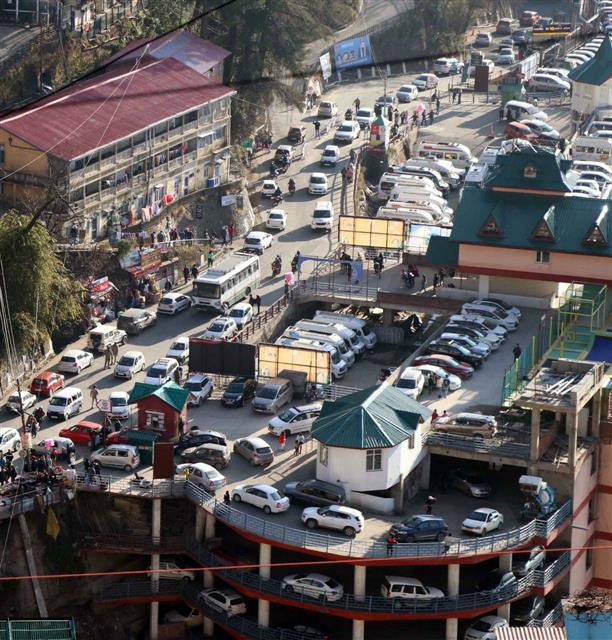 Pvt firm wants Shimla MC to take over parking lot near HC