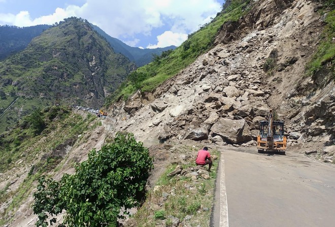 Early landslide detecting and warning system to be installed in HP’s Kangra