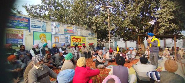 Sangrur: Farmers of 50 villages intensify struggle for canal water supply