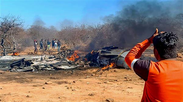 'Blast-like sound, balls of fire falling from sky': Eyewitnesses recount  Sukhoi-Mirage crash in MP's Morena