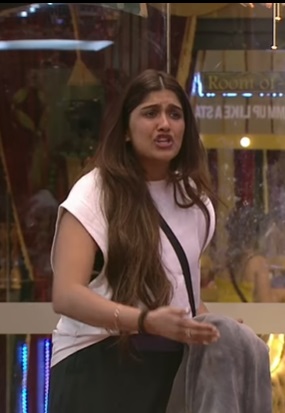 Nimrit Ahluwalia becomes first contestant to reach 'Bigg Boss 16' finale