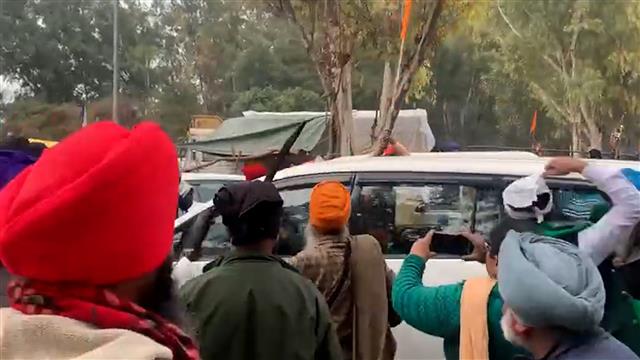 SGPC chief Harjinder Singh Dhami's vehicle pelted with stones on Chandigarh-Mohali border