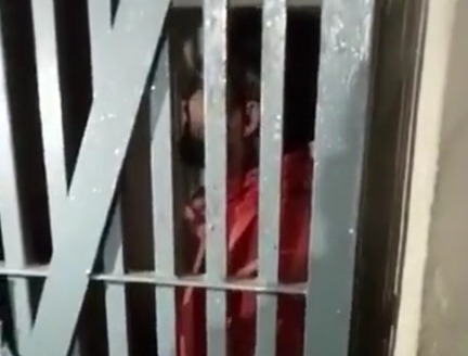 Viral video: Drunk man sings Bhojpuri song while being lodged in Bihar  jail, gets multiple offers