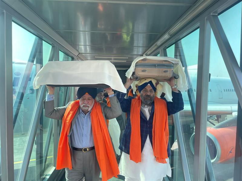 Last 2 'saroops' of Guru Granth Sahib arrive at Delhi from Afghanistan
