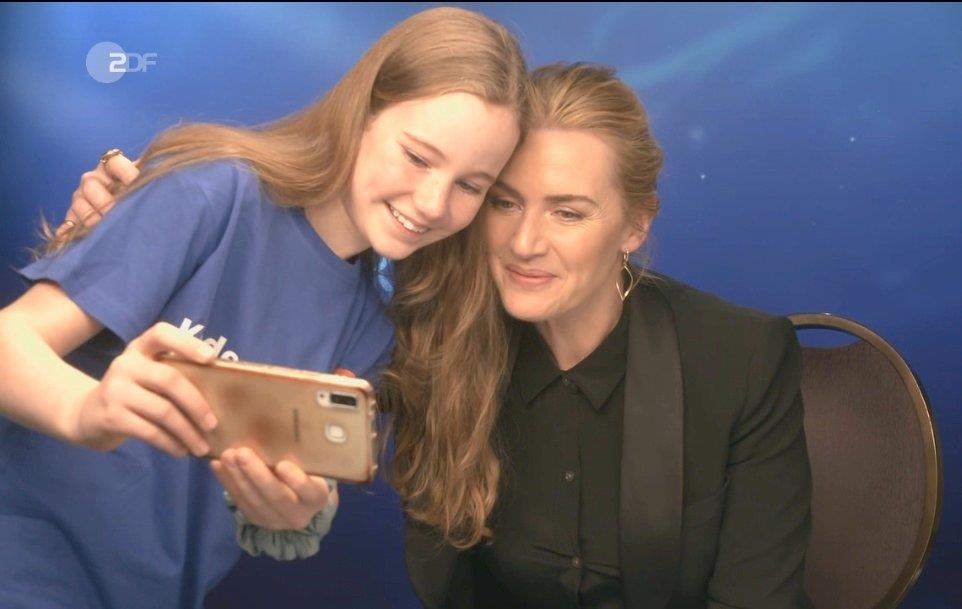 Watch: Kate Winslet wins hearts as she pauses Avatar 2 interview to make first-time interviewer less nervous, netizens call it adorable