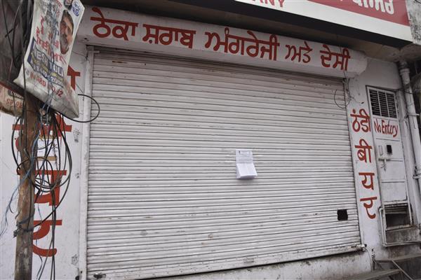 NCB seals 66 liquor vends in Ludhiana, drug lord Akshay Chhabra had 25% stake in them