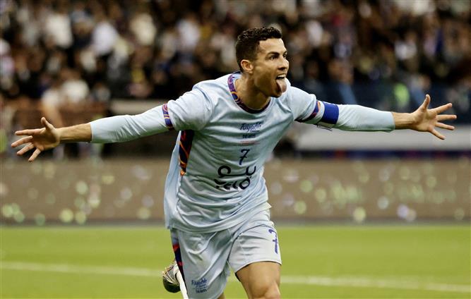 Cristiano Ronaldo makes his Saudi Pro League debut in Al-Nassr's 1-0 win