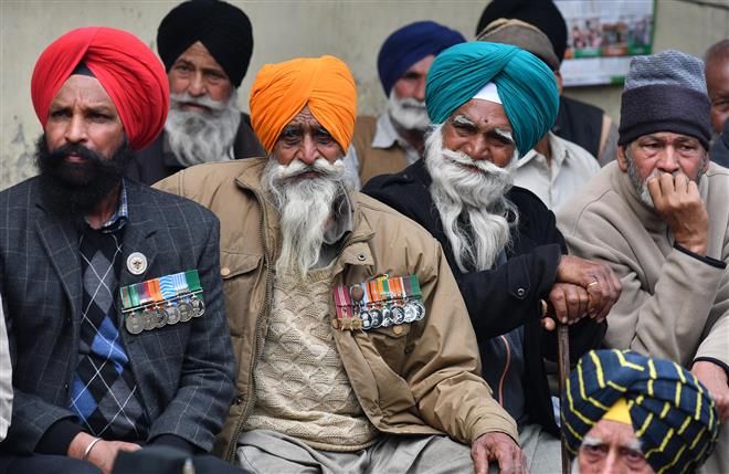 Pay OROP dues by March 15, Centre told