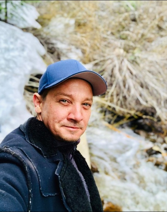 Jeremy Renner is 'missing his happy place', shares photo of snowy home from hospital