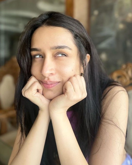Shraddha Kapoor is stuck with a question, 'what is most difficult thing about modern love of year 2023'; seeking answer from fans