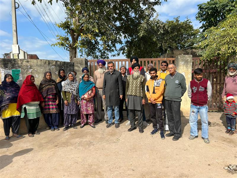 Dera Bassi MLA NK Sharma protests closure of dispensary at Chhat village