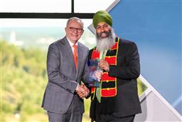 Indian-origin Sikh Amar Singh gets Australian of the Year Local Hero award 2023 for community service