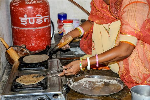 LPG subsidy for Ujjwala beneficiaries hiked to Rs 300; move to benefit 9.6 crore families