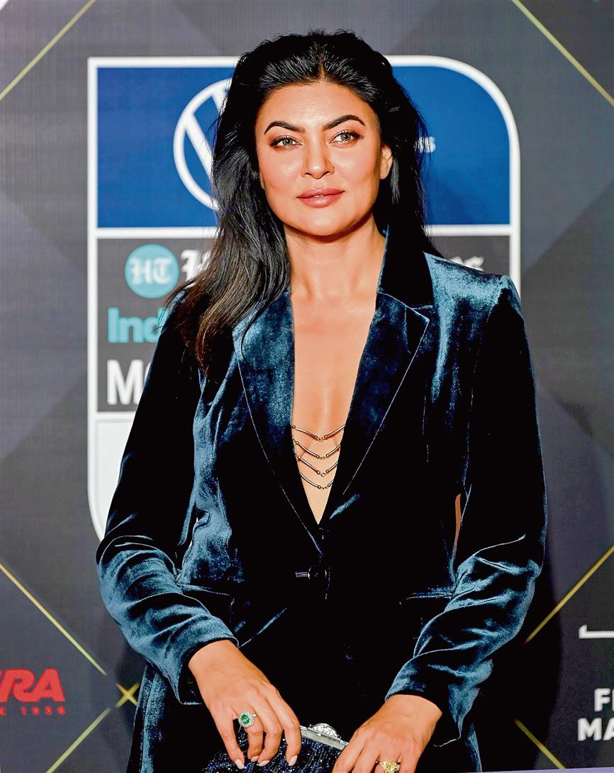 Sushmita Sen reveals that she shot action sequence for Aarya 3 after heart attack