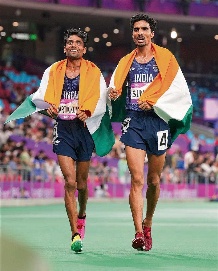 Kartik Kumar, Gulveer Singh go the distance in 10,000m