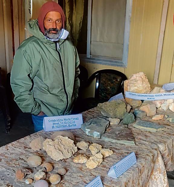 Rare coral reef fossils found at 18K feet in Ladakh | Burtse in Ladakh | Coral reef fossils | India-China troops | UPSC 