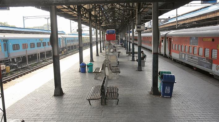 Railways suffers Rs 5 cr losses in three days