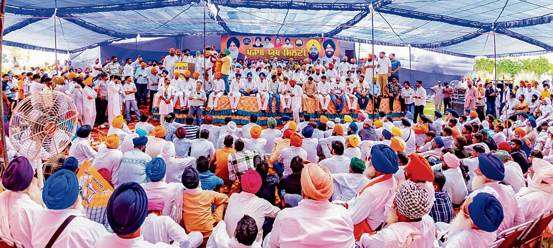 YAD holds ‘Youth Milni’ to boost workers’ morale in Tarn Taran