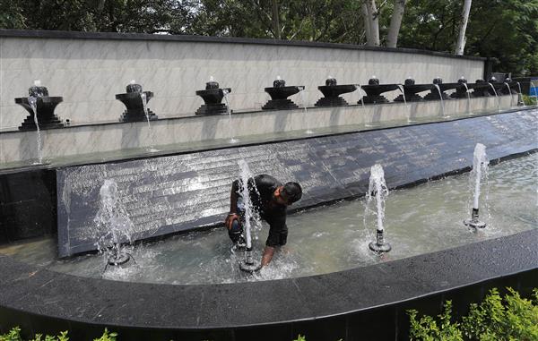 G20 aftermath: Nozzles worth Rs 10 lakh stolen from newly-installed fountains outside Bharat Mandapam, Delhi Gate