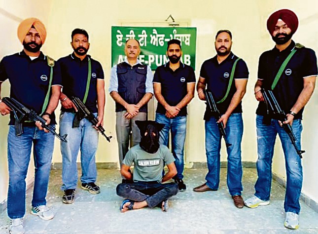 Operative of Lawrence Bishnoi, Goldy Brar gang held in Kharar, four pistols seized