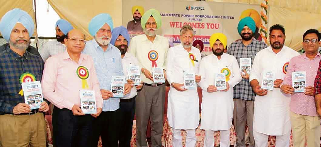 Power Minister releases booklet