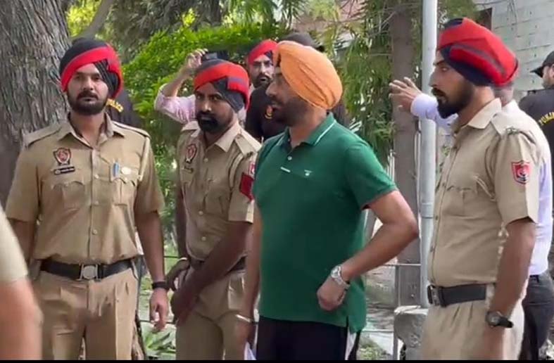 Court extends Punjab Congress MLA Sukhpal Khaira’s police remand by two days