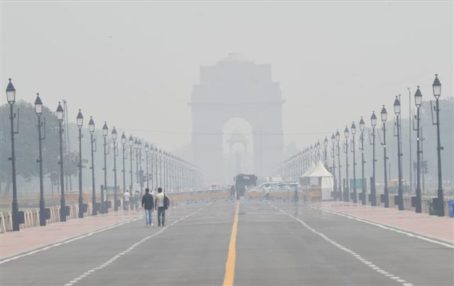 Delhi-NCR air quality likely to turn 'very poor'; Centre invokes measures under GRAP 'Stage II'