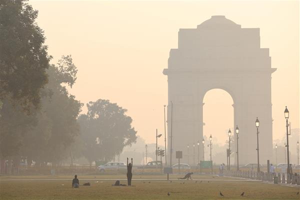 Delhi's air quality poor for fifth day in row, to worsen in days ahead