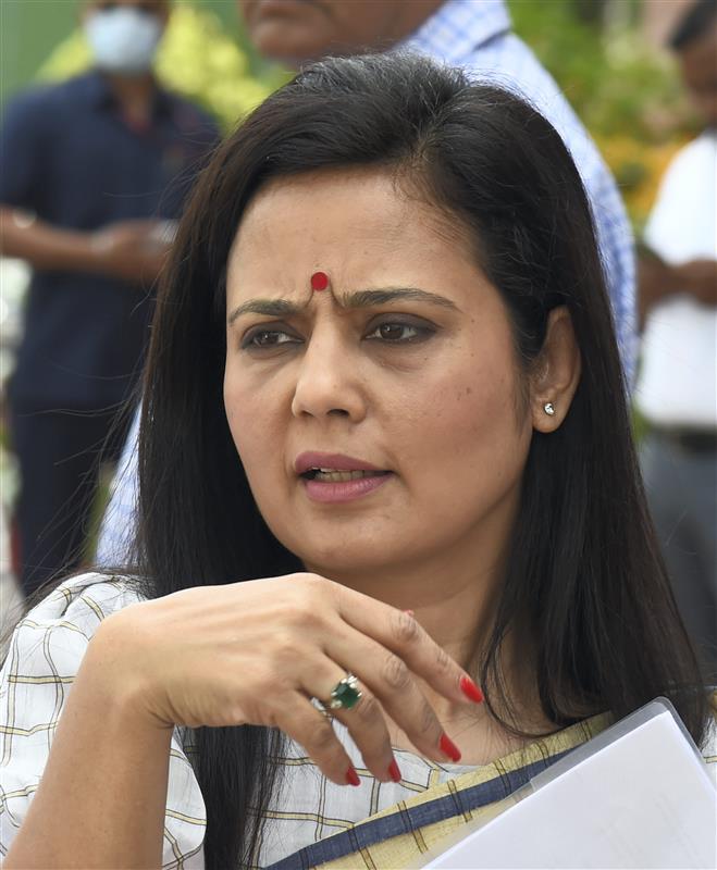 MP Mahua Moitra Accuses Ethics Panel of Bias in Cash-for-query Case