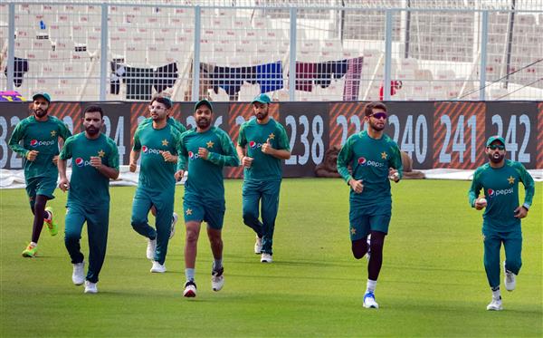 Bangladesh opt to bat against Pakistan