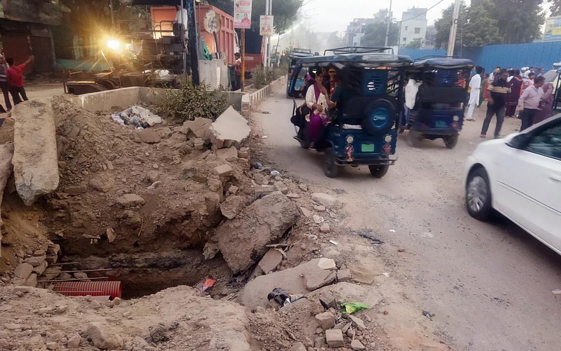 Amritsar: Road repairs near Durgiana temple affect vehicular traffic