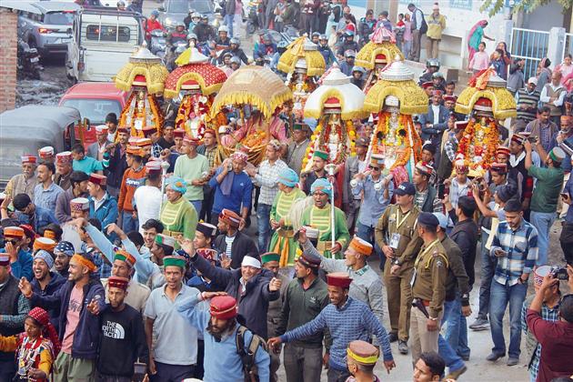 Deities arrive, atmosphere surcharged at Kullu Dasehra festival