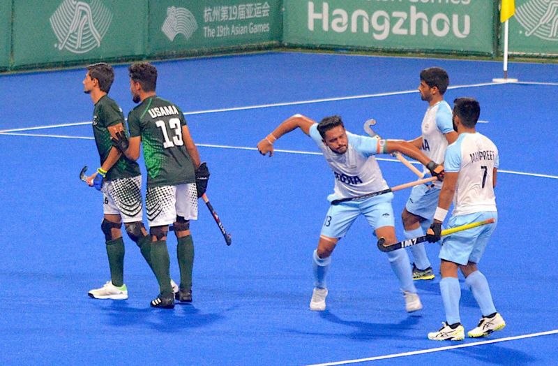 Harmanpreet Singh hits four as India record biggest win vs Pakistan