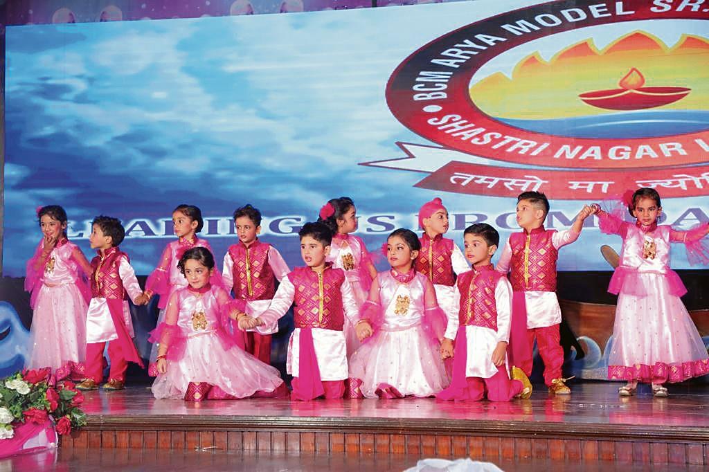 BCM Arya Model Senior Secondary School, Shastri Nagar, Ludhiana, celebrates annual kindergarten fiesta