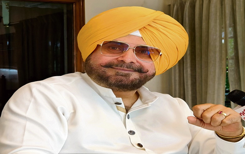 Sidhu bats for INDIA amid Congress-AAP tussle