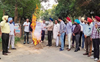 Assistant professors, librarians burn effigy of Education Minister