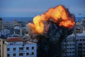 Israeli airstrike kills top Hamas leader, his kin