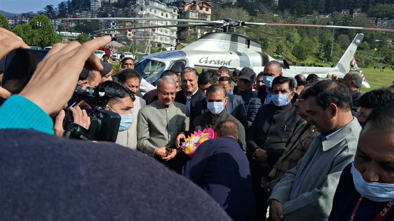 Himachal Pradesh CM Sukhvinder Sukhu given a rousing welcome on his return to Shimla after undergoing treatment at Delhi AIIMS