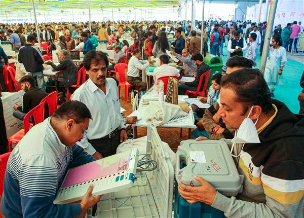 Madhya Pradesh set for assembly polls on Friday, 2,533 candidates vie for 230 seats; BJP, Congress in power race