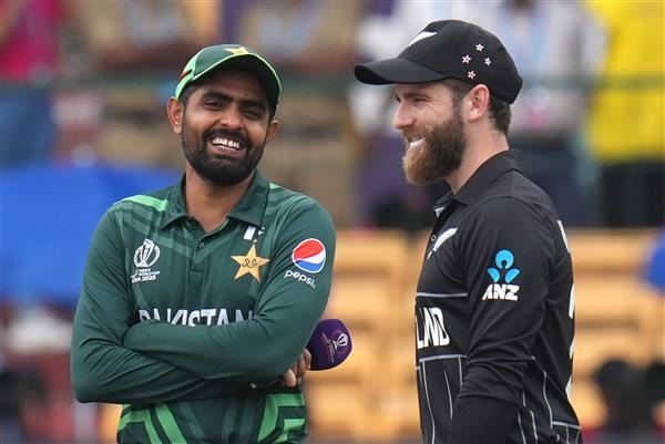 Pakistan win toss, opt to field against New Zealand