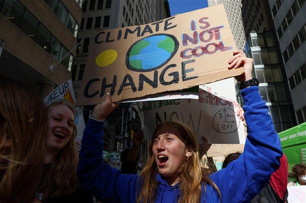 UN report says world is racing to well past warming limit as carbon emissions rise instead of plunge