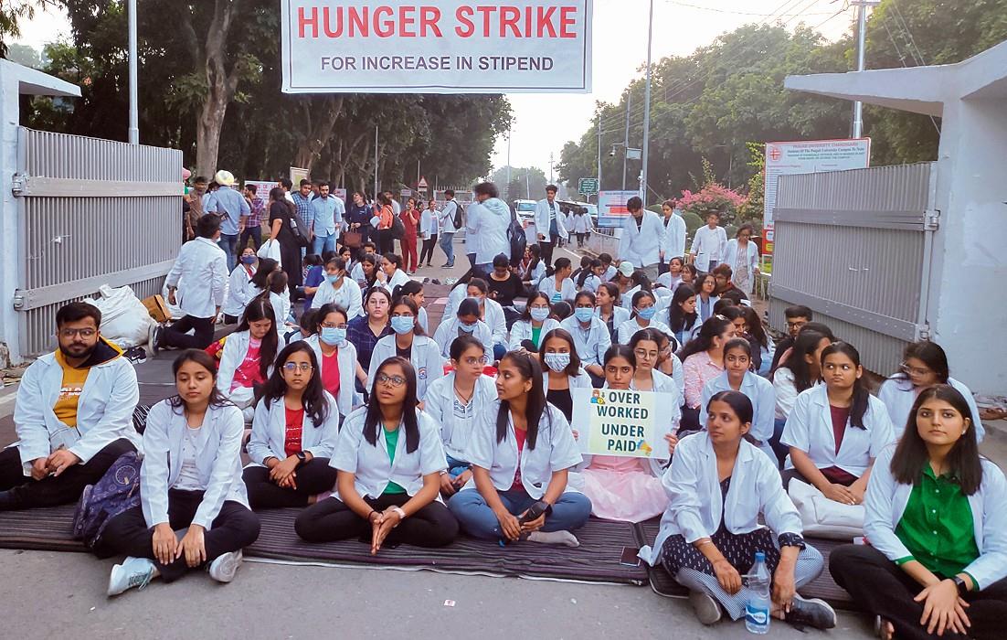 Hike in stipend: Day 3: PU dental students refuse to budge, kickstart hunger strike
