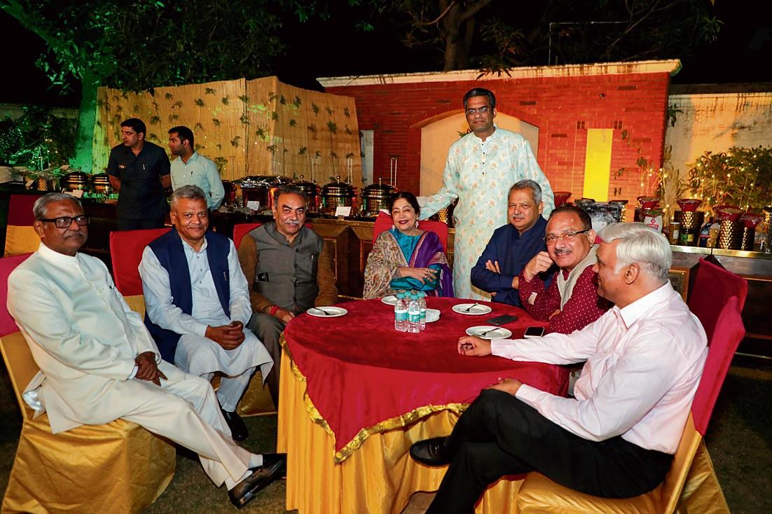 What's cooking? Chandigarh BJP ticket contenders meet at dinner