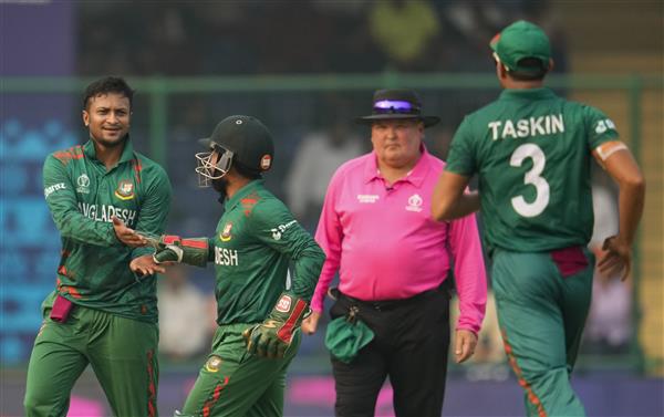 Shakib ruled out of Bangladesh's last World Cup match due to injury